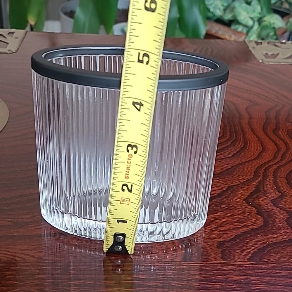 Avanti Ribbed Toothbrush/Toothpaste Holder - Picture 5 of 8